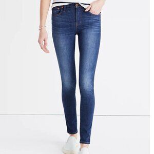 Madewell 9" High-Rise Skinny Jeans in Polly Wash